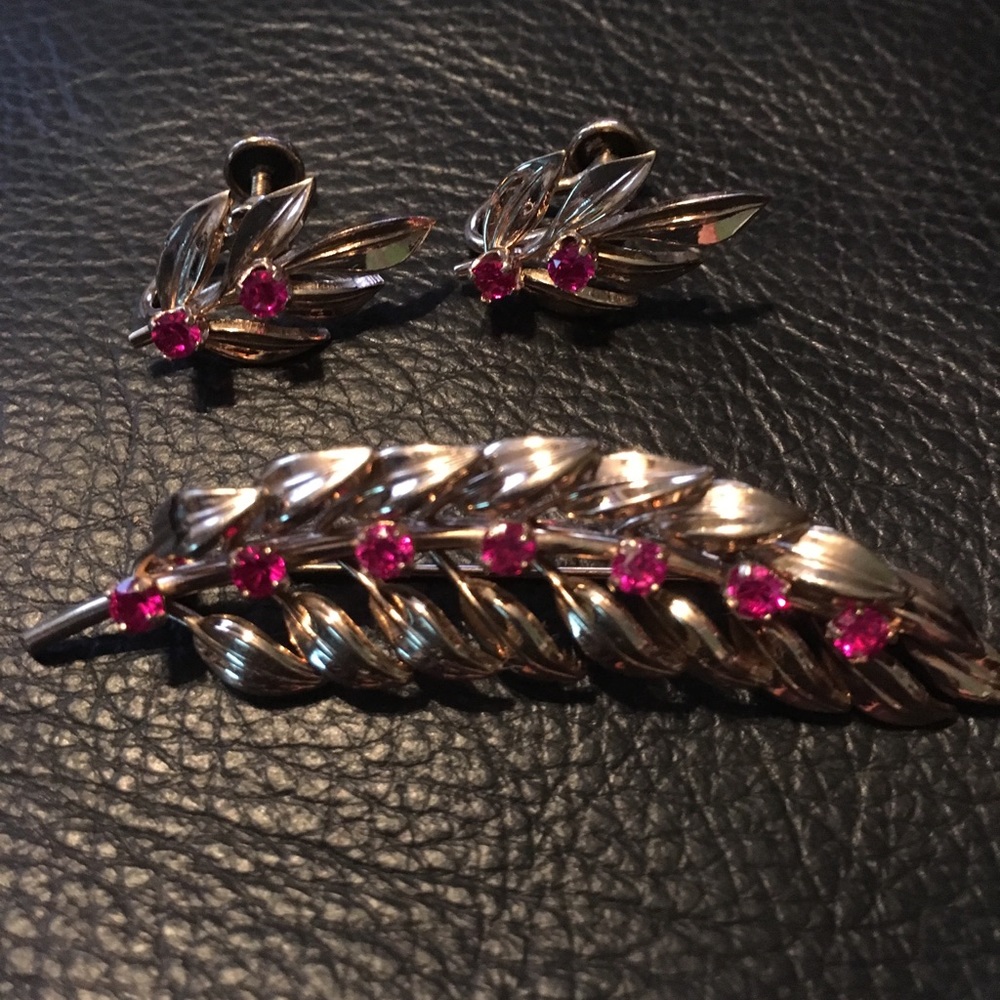 Danecraft 12K gold Vintage brooch and earring set
